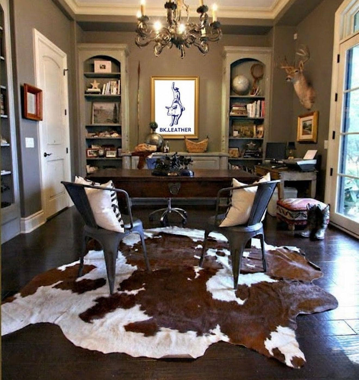 Tricolour Real Cowhide Rug: Cow Fur Area Rug: Brown & White / XXL (30-34 Sq.ft)